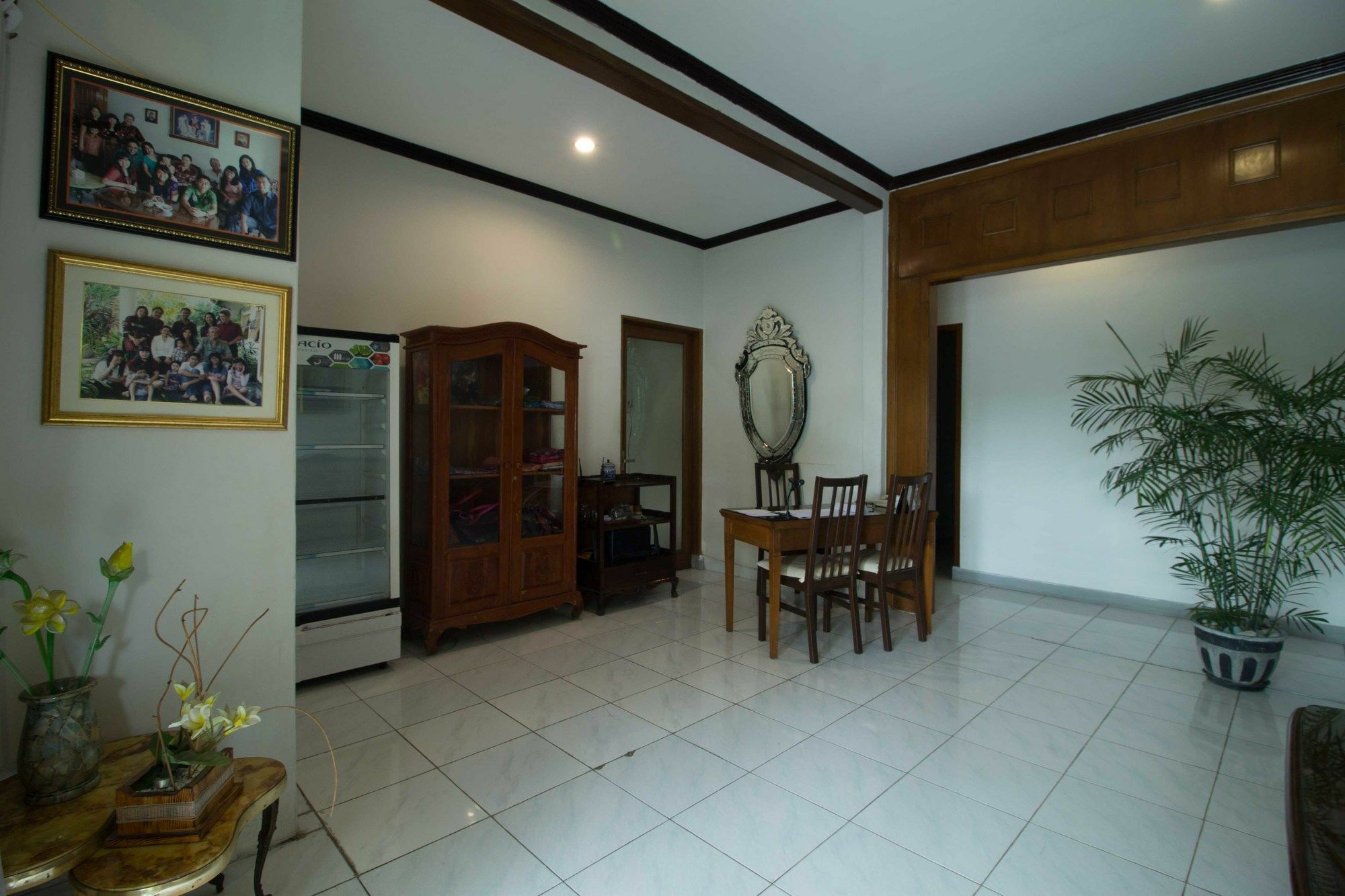 Hotel Reddoorz Near Juanda Airport T1 Brebek Esterno foto